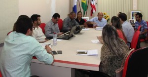 Prefeito e equipes do MS e SES 1 (2)