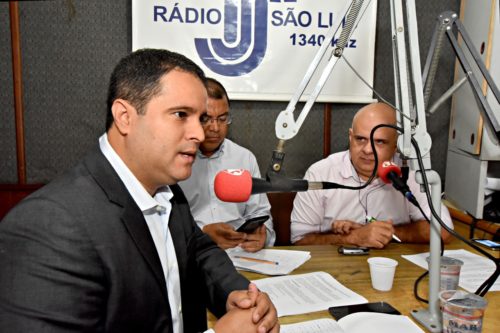 thumbnail_Entrevista_Prefeito_Radio_Sao_Luis_140616_ (9)